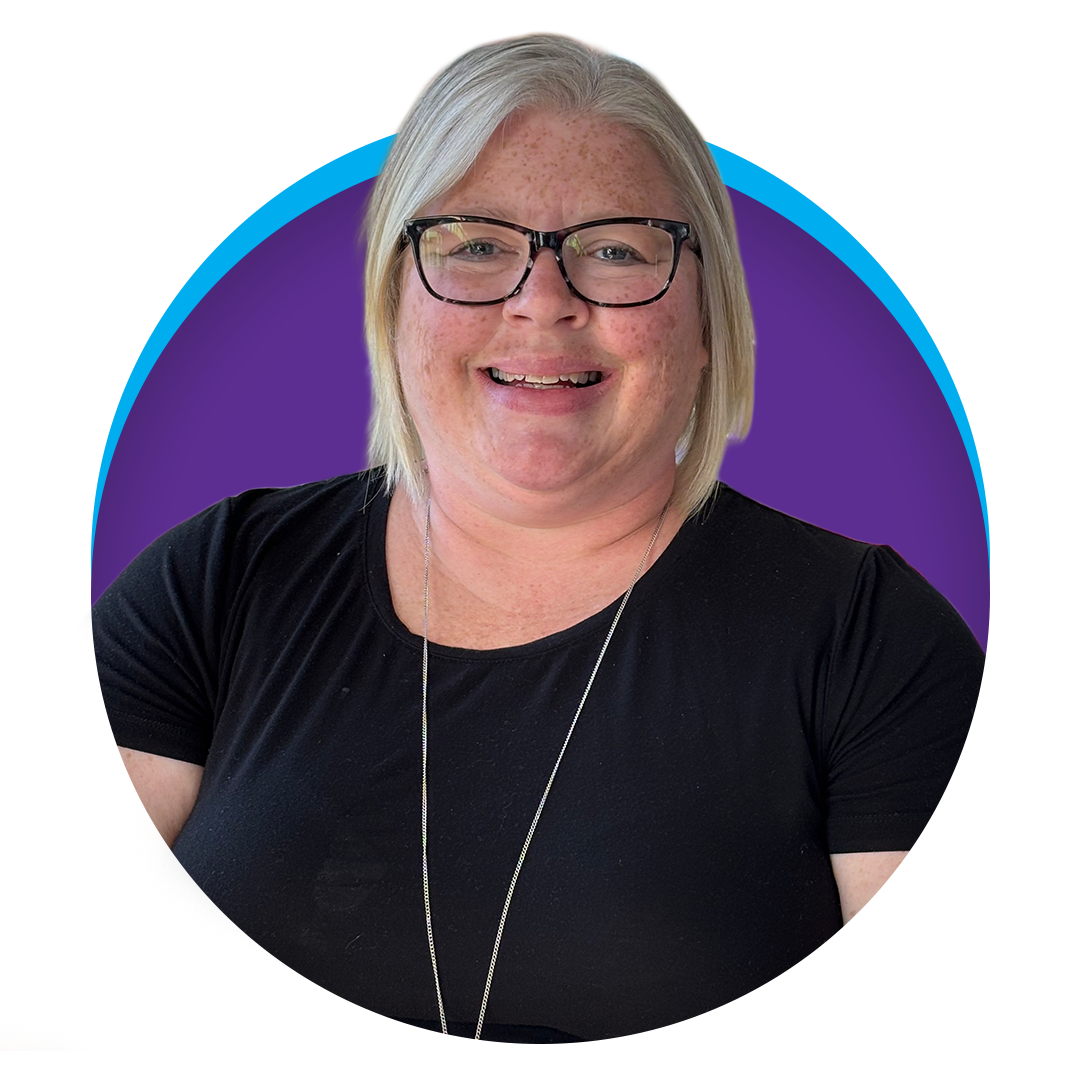 Amanda VanRoekel Headshot