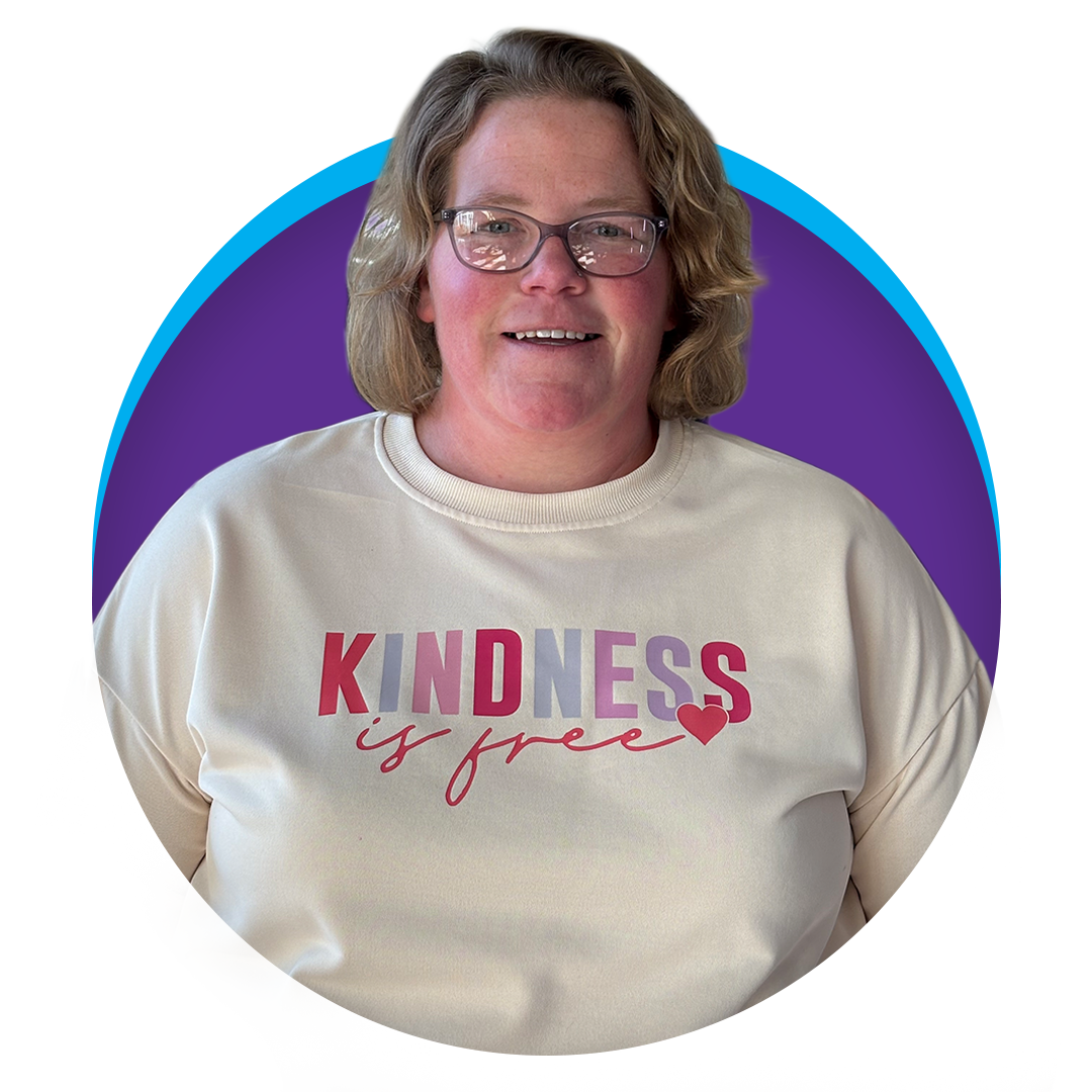 Angie Martin Headshot